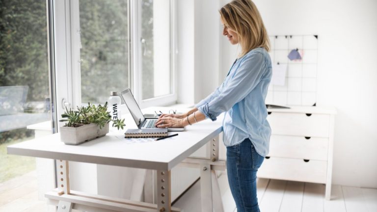 Where To Position Your First Standing Desk?