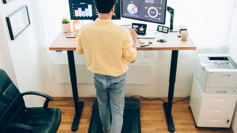 Does Standing Desk Burn Calories? [Or A Myth?]